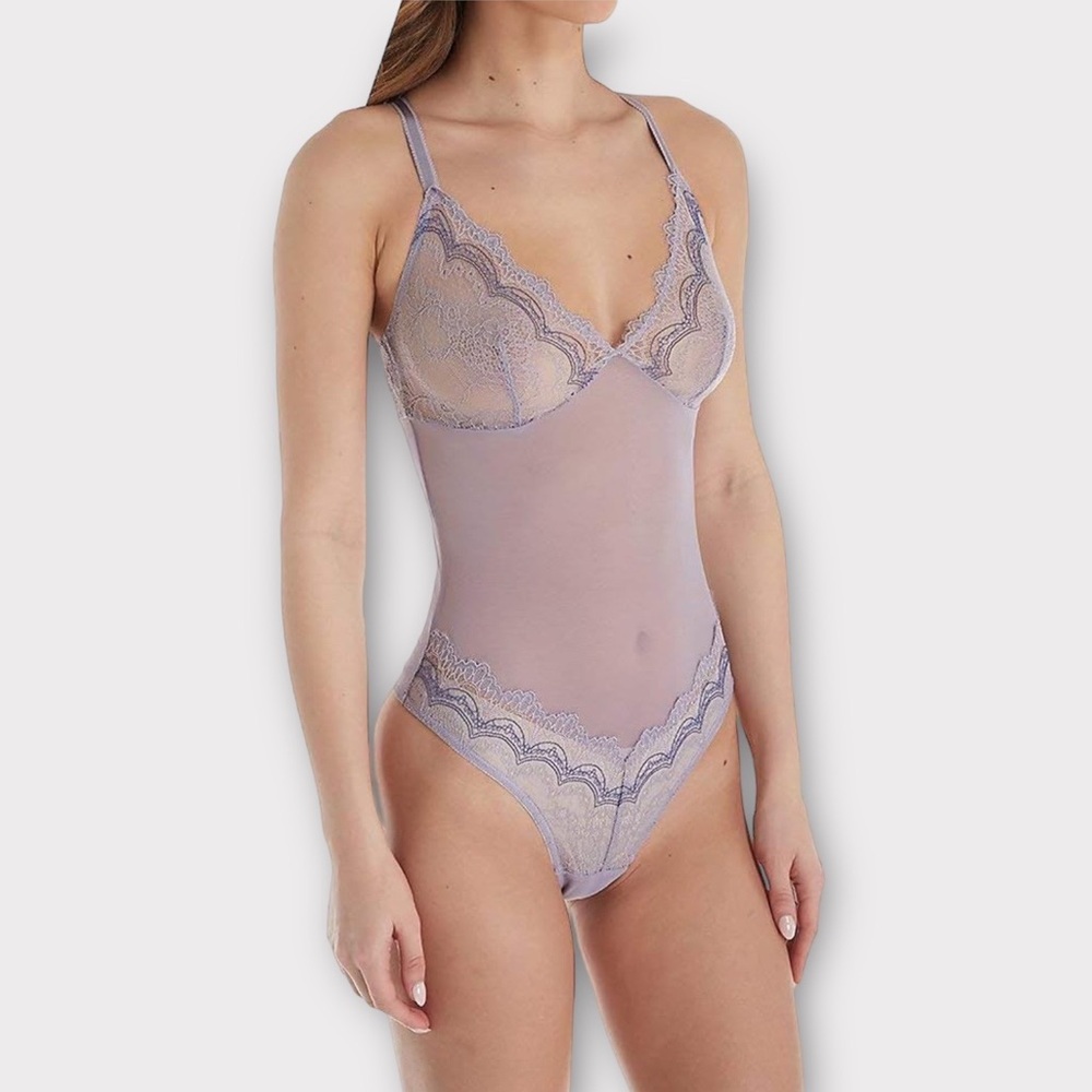 b.tempt’d by Wacoal Wink Worthy Bodysuit